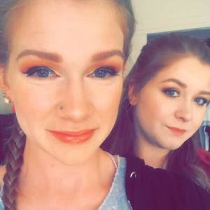 Meet your Posher, Camille